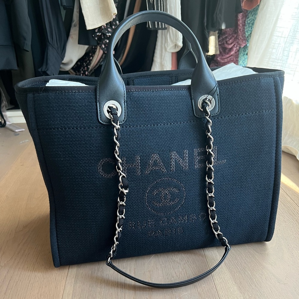 Chanel 22c Black Deauville Large shopping tote- Brand new